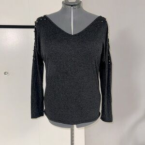 EUC V-neck Dolman Sleeve Tee with Velvet Burnout & Silver Pearl Detail in Gray